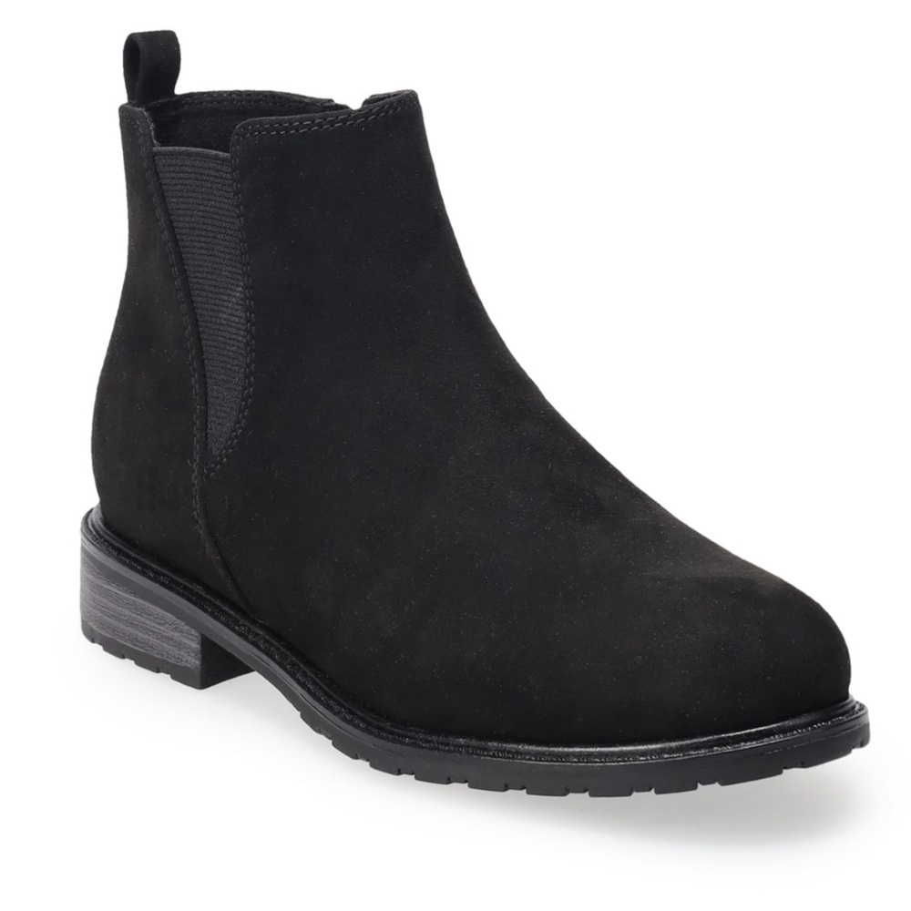 New in box- Sonoma Goods For Life® Lottie Women's Chelsea Boots, Black
